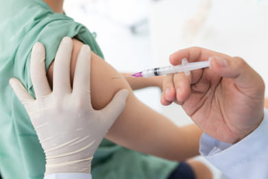 Shutterstock : Essential vaccinations and medicines to carry on your India trip