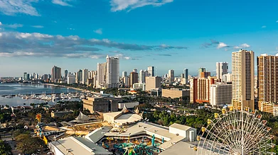 Aleksandr Medvedkov/Shutterstock : The skyline of Manila in Philippines