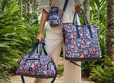 chumbak.com/Website : Tote bags from Chumbak