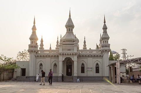 The Moorish-style Spanish Mosque is located on Patigadda Road, Begumpet, Hyderabad.