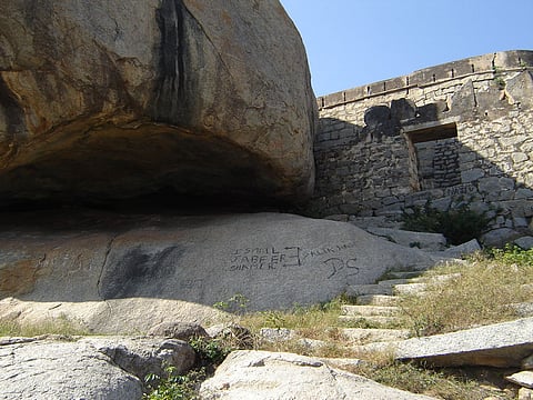 You will see the structures of the fort up close