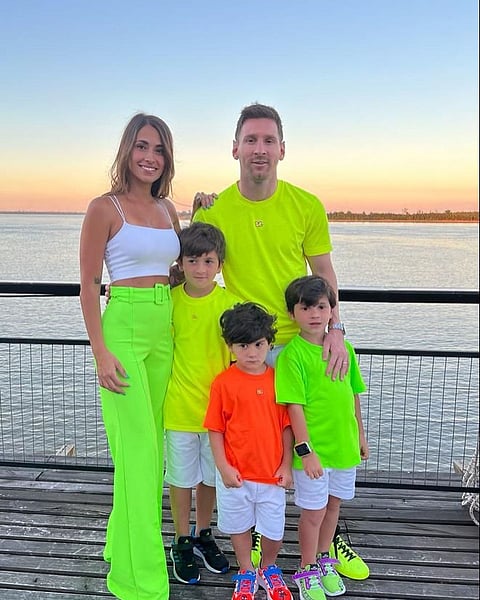 Messi with his family in Rosario