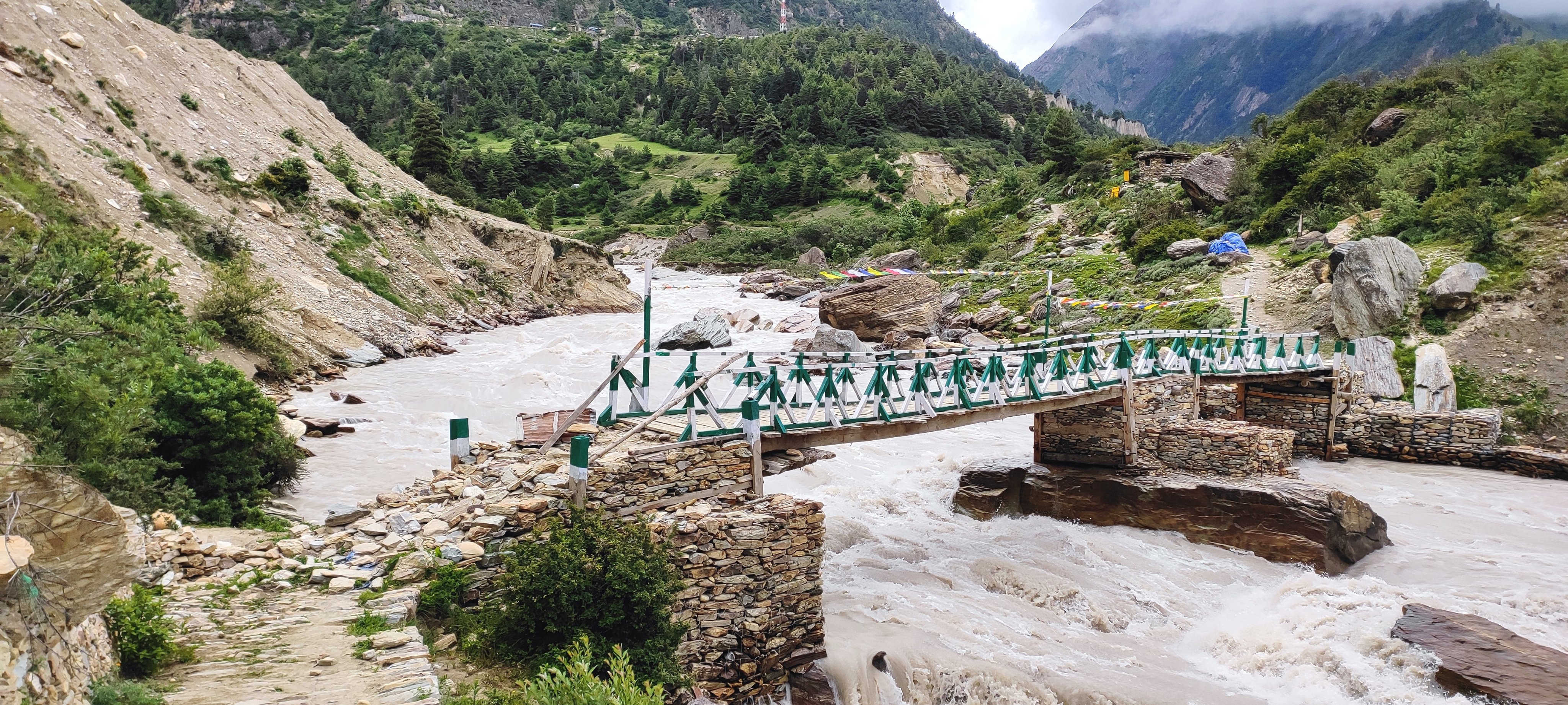 Around the Vyas Valley