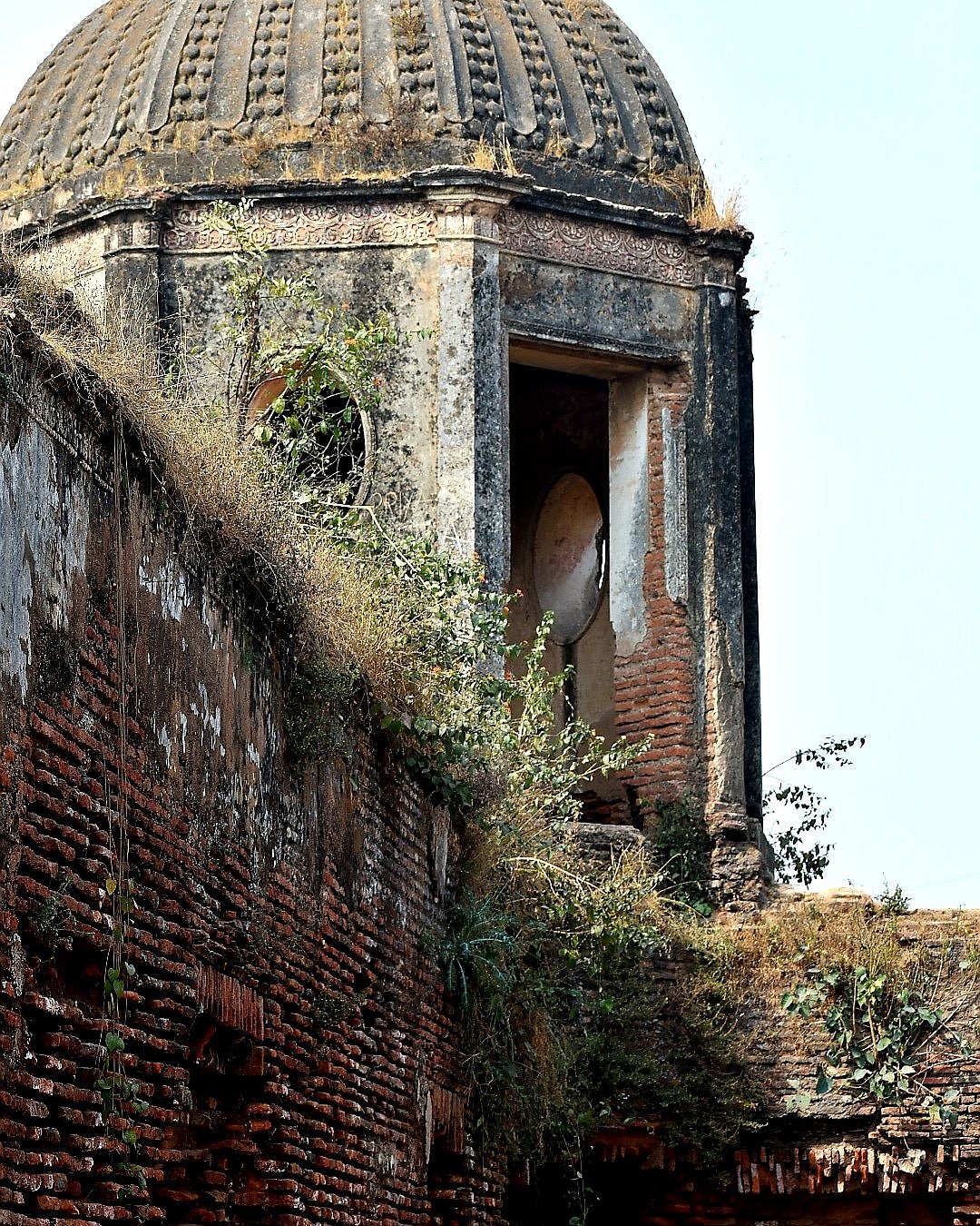 A view of the ruinous structures of Musa Bagh