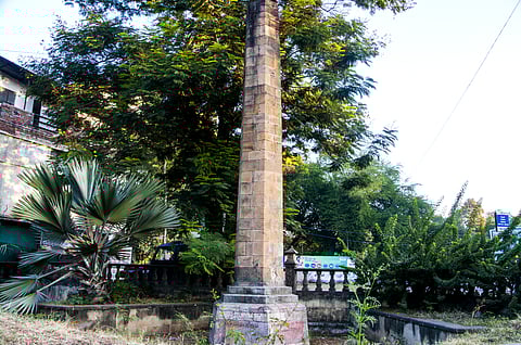 Zero Mile Stone, is a monument locating the geographical center of colonial India in the city of Nagpur, Maharashtra, India
