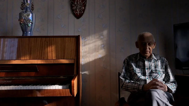 Sophy Roberts discovers the love for music in the desolate landscape of Siberia in her book The Lost Pianos of Siberia