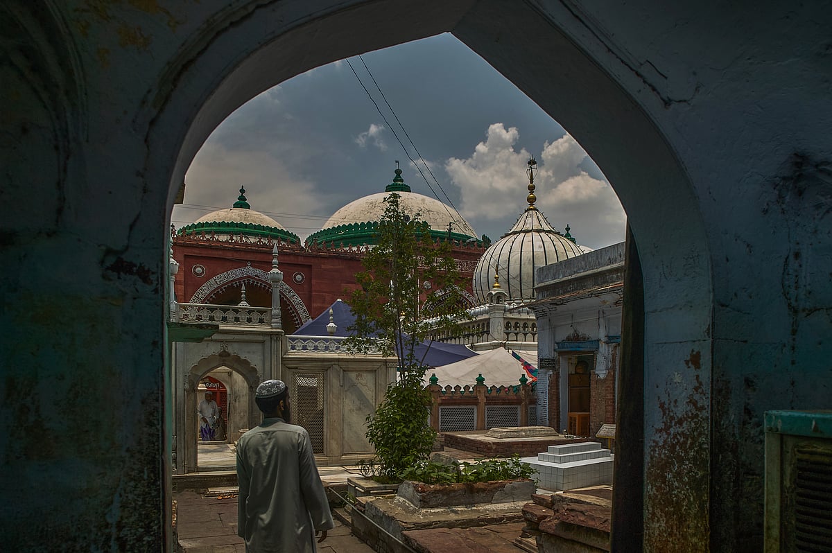 Nizamuddin Dargah Complex