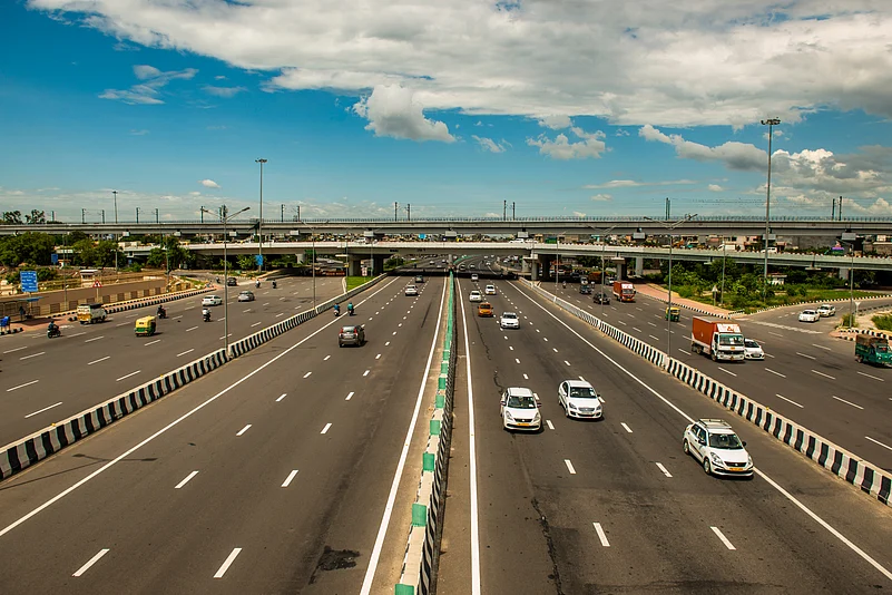 The Delhi-Meerut Expressway will be closed during the Kanwar Yatra and traffic will be diverted to other routes