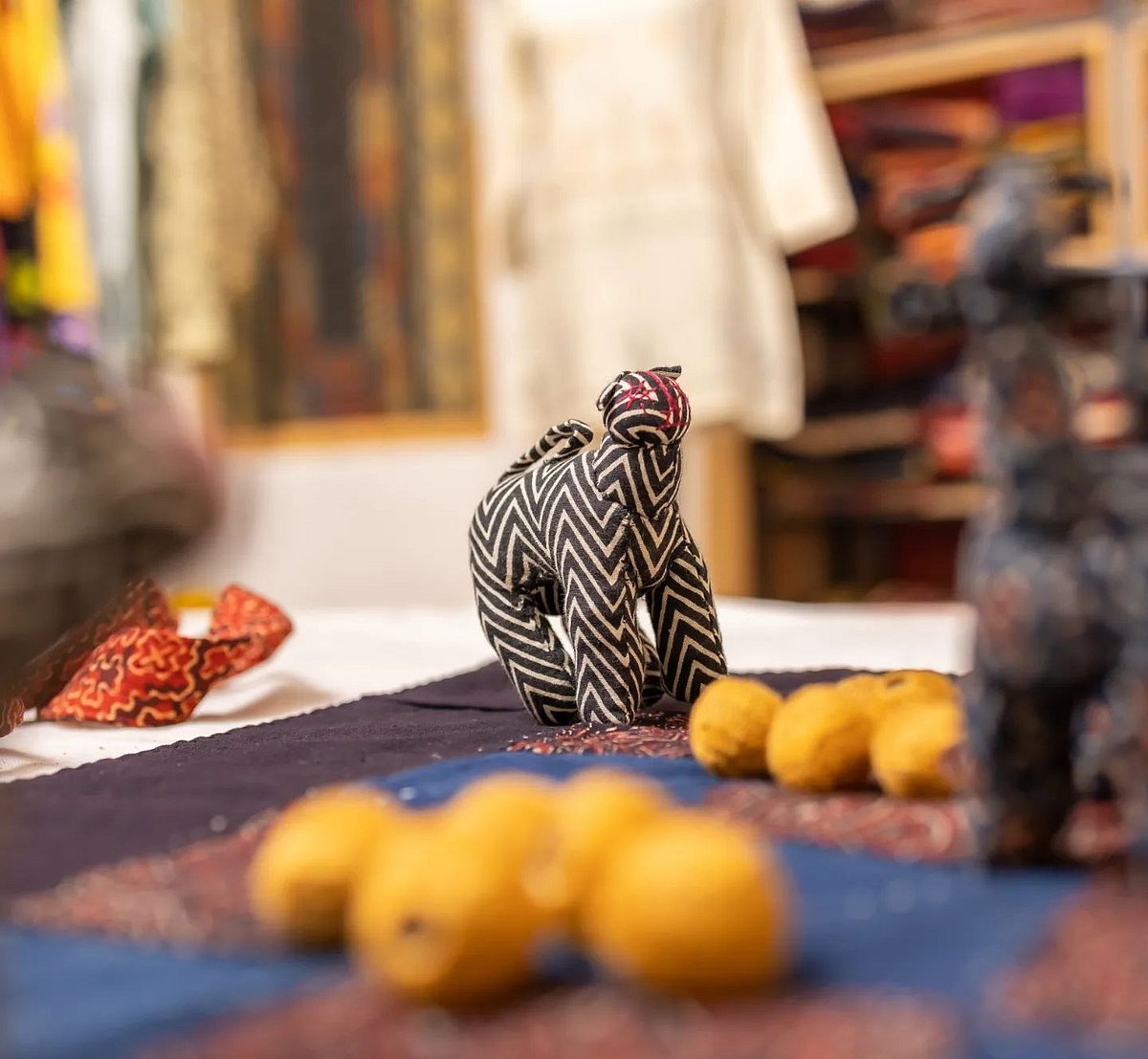 A playing piece from the vagh aur bakri board game