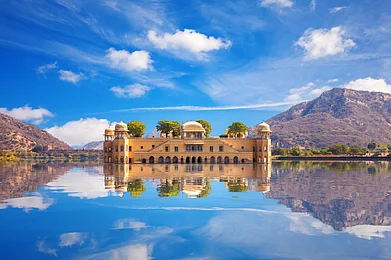 Shutterstock : A view of the beautiful Jal Mahal, Jaipur