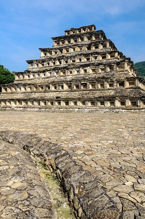 The Pyramid of the Niches
