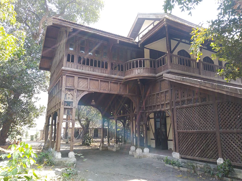 Kipling Bungalow within the campus of SIr JJ College of Architecture