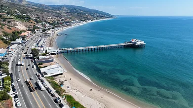 Shutterstock : An aerial view of Santa Monica Beach
