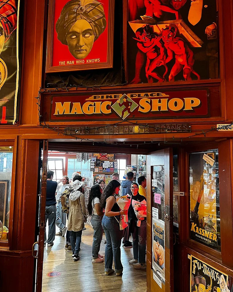 A magical Saturday at Market Magic Shop