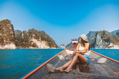 Shutterstock.com : 5 Young Entrepreneurs Drop Invaluable Tips For First-Time Solo Women Travellers In 2024