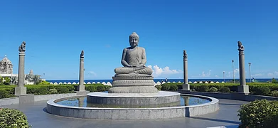 Shutterstock.com : Lumbini Park, Visakhapatnam