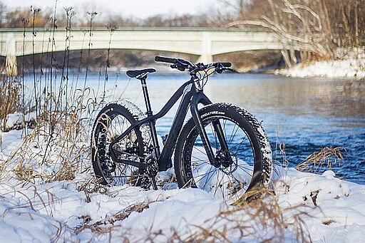 Fat biking enthusiasts look forward to snow on the trails