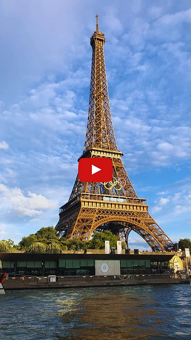 Shutterstock : A view of the iconic Eiffel Tower