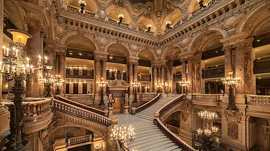 Shutterstock.com : Inside Opéra Garnier