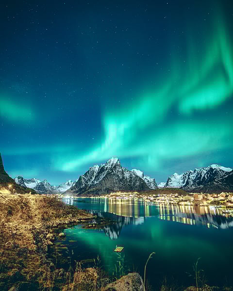 Northern Lights Aurora Borealis in Reine Lofoten Islands