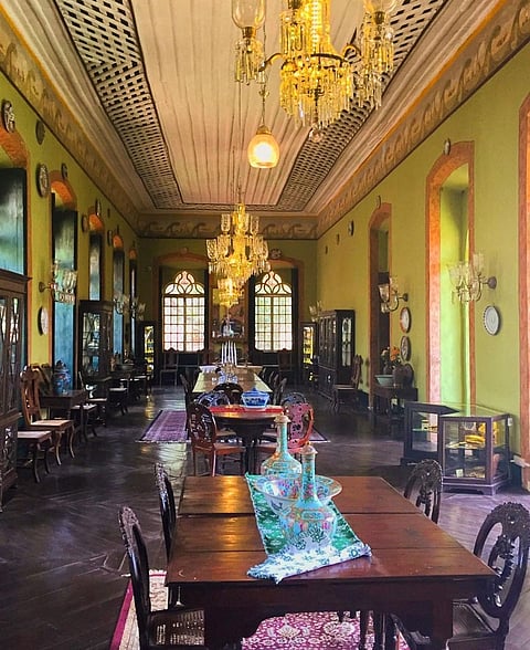 Inside the Figueiredo Mansion