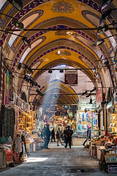 Shutterstock : Grand Bazar, Turkey
