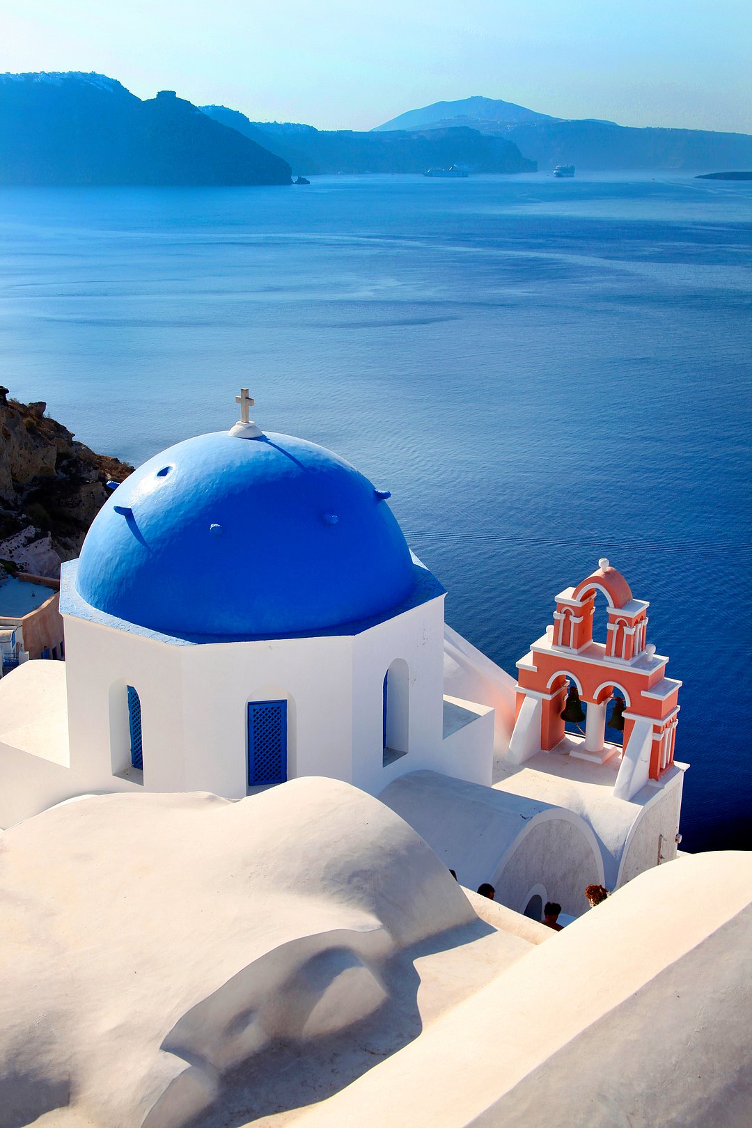 A classic Santorini shot