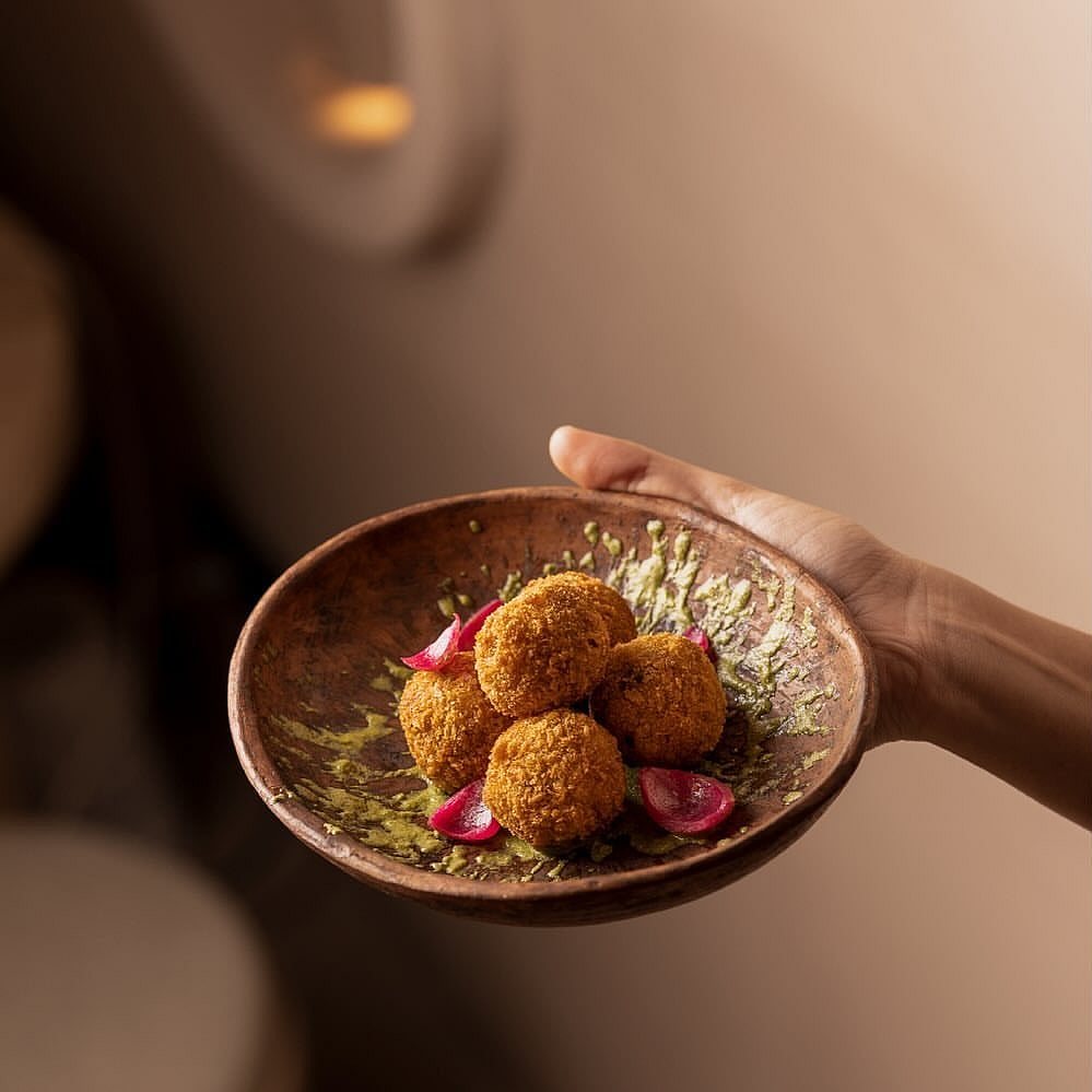 Pulled Meat Croquettes are crunchy bites of pulled jackfruit