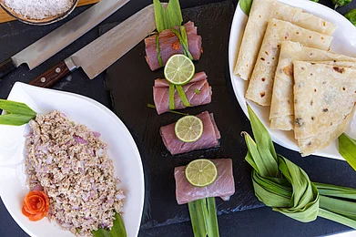 Shutterstock : A glimpse of famous Maldivian cuisine dishes such as seafood noodles, fried rice, dumplings, tuna tartar