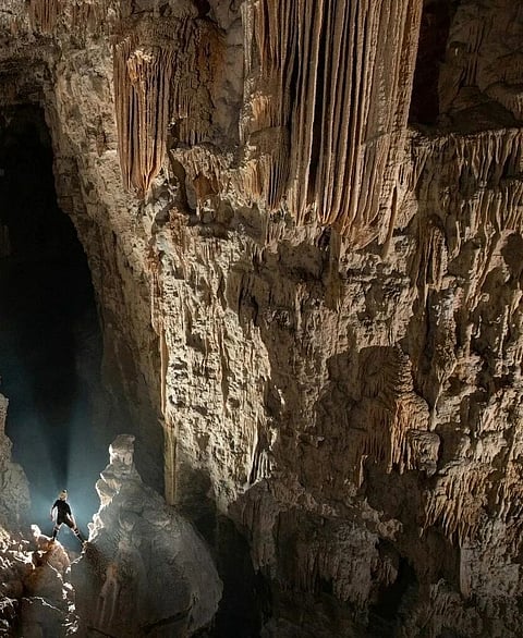 The imposing limestone cliffs of Krem Chympe