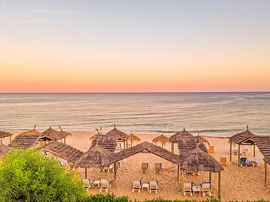 Travel-Fr/Shutterstock : A beach in Hammamet, Tunisia