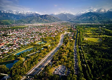 Pikoso.kz/Shutterstock : Aerial view of Almaty