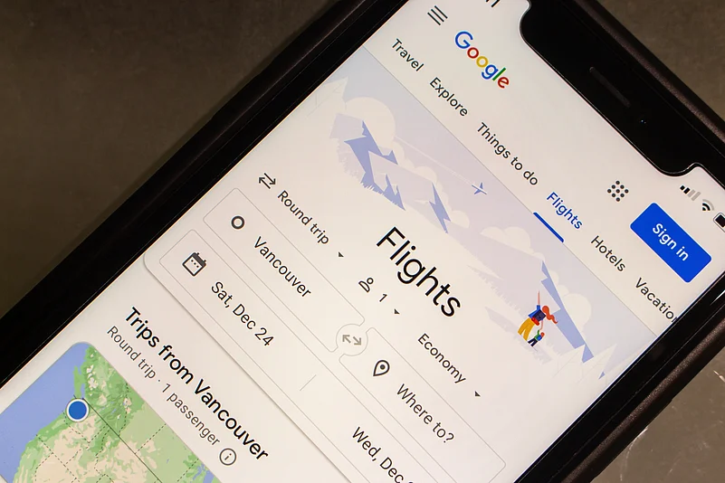 For major cities with multiple airports, Google Flights includes flight options for nearby airports by default