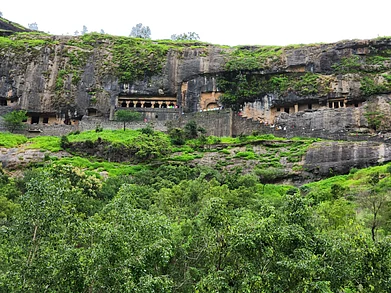 Shutterstock : The Junnar Caves in Pune district