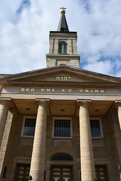 The front facade of Cathedral Basilica of St. Louis