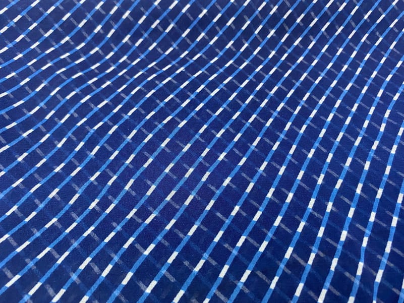 Blue and diagonal motif in Leheriya