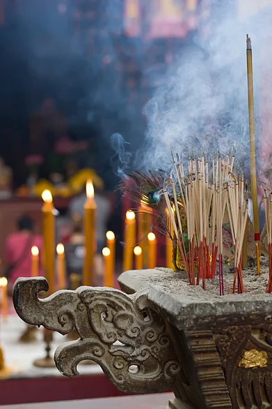 Shutterstock.com : Man Mo Temple, Sheung Wan