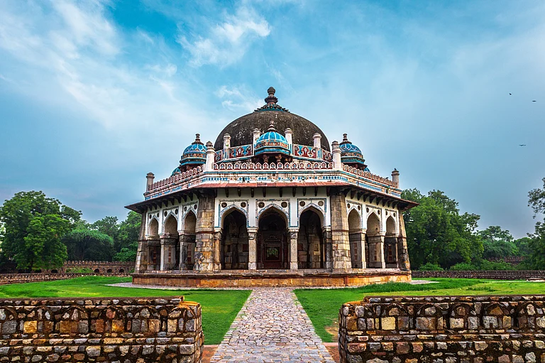 A view of the Isa Khan Tomb within the Humayun's Tomb Complex - Shutterstock