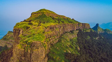 Mayuresh Mokal/Shutterstock : Aerial View of Ratangad