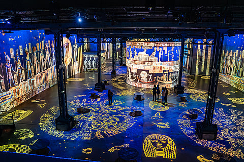 The Atelier des Lumières projects artistic works across 10-metre-high walls using 140 film projectors with Barco lasers