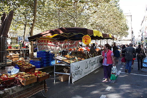 Pick up fresh produce, cheese, and condiments from the markets