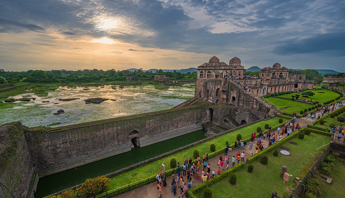 Shutterstock : Madhya Pradesh has many beautiful attractions and offbeat rural destinations to explore
