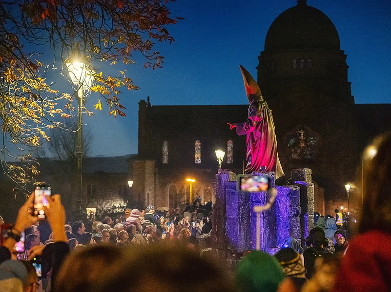 Galways Macnas Halloween Parade features magnificent puppets and hundreds of dancers