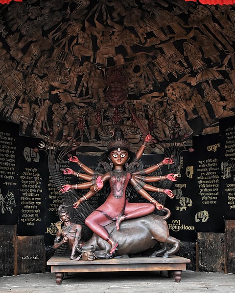 Idol at Dakhindari