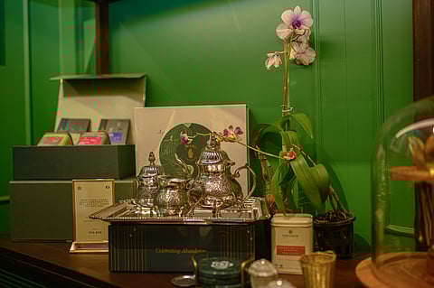 Silverware sets in the store