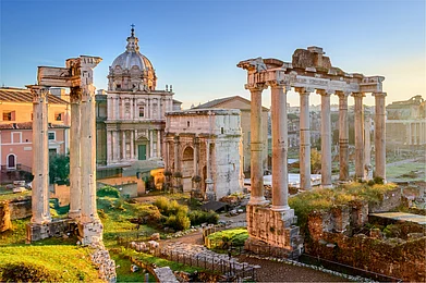 Shutterstock : Italy beckons travellers to explore its lesser-known wonders