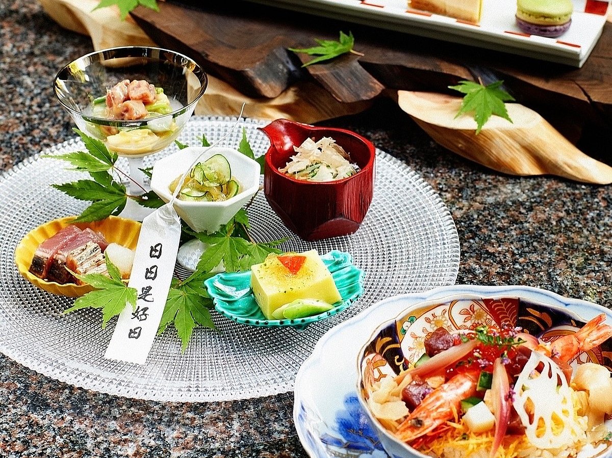 Each course at Ritz-Carltons Mizuki restaurant is a work of art