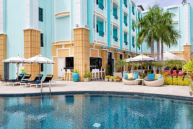 WaveHotelPattaya/Facebook : The Wave Hotel Pattaya is designed in an elegant Art Deco style and is situated right in the heart of Beach Road