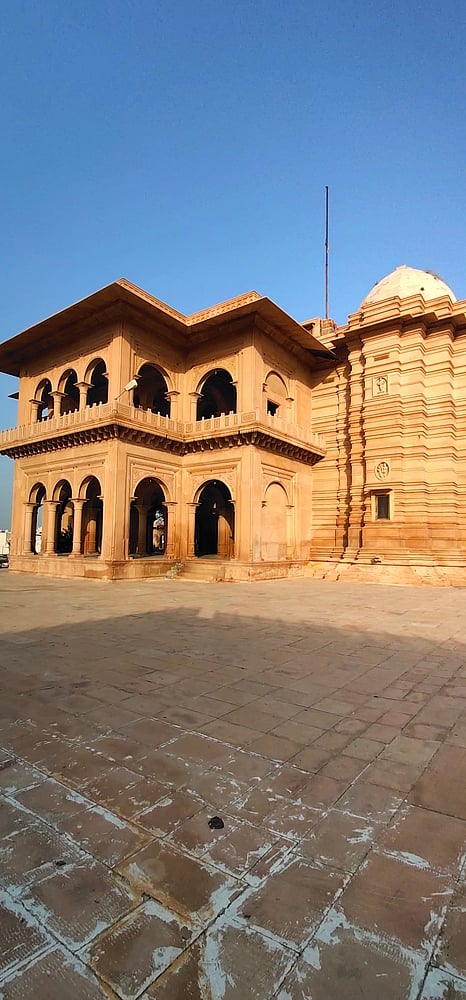 The red sandstone temple is dedicated to to the goddess Ganga