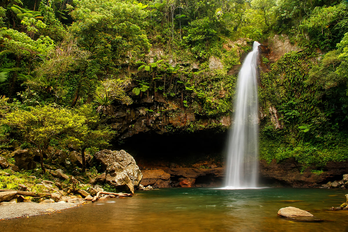 The Lower Tavoro Waterfalls in Bouma National Heritage Park 